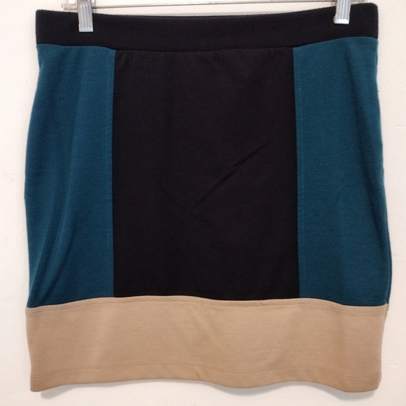 Forever 21 - High Rise Mini Skirt - Picture 3 of 6